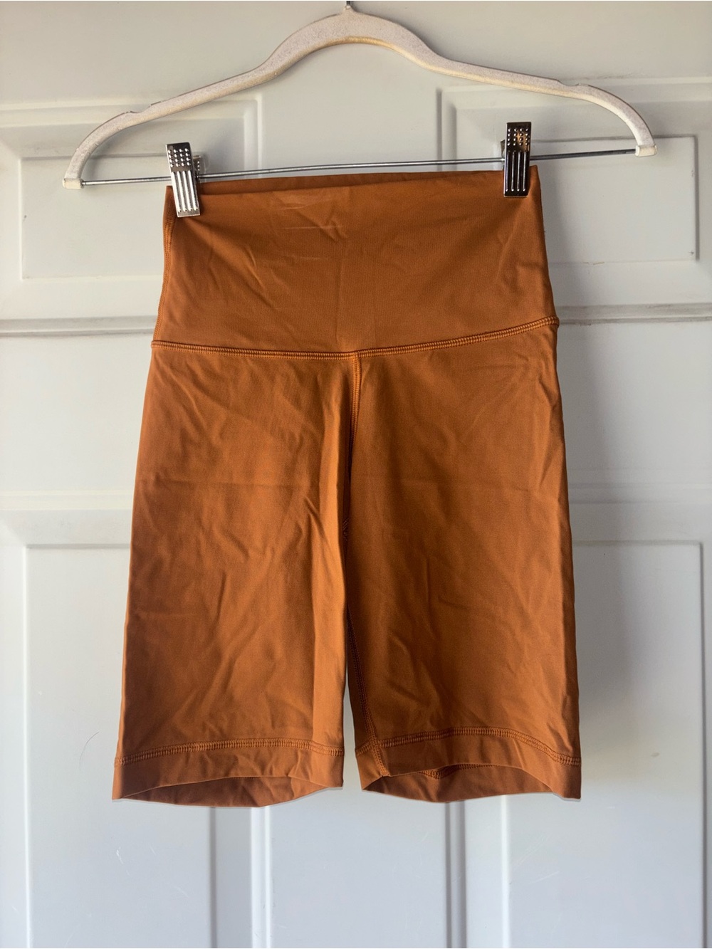 Everlane ReNew brown bike shorts size XS